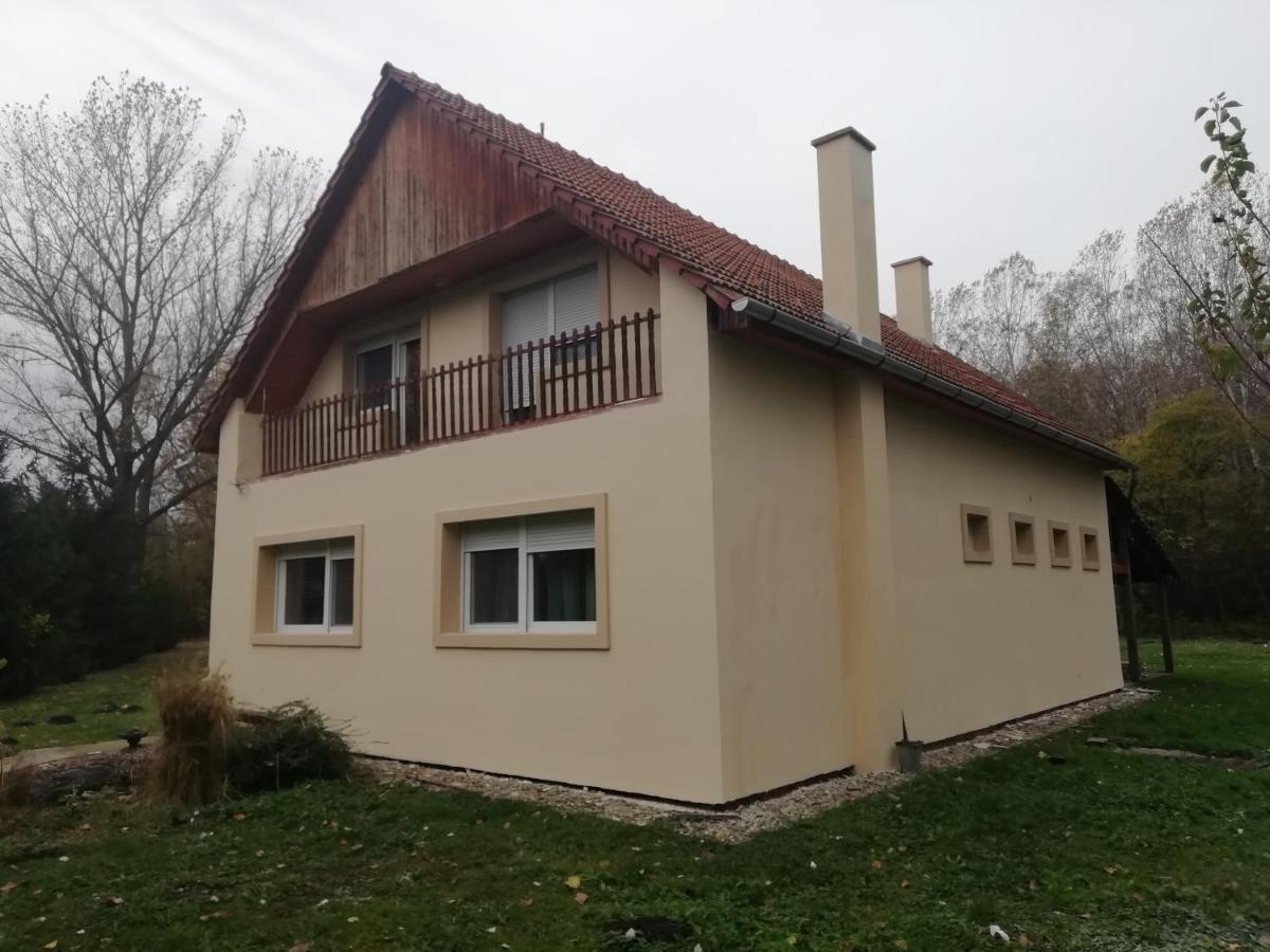Apartmán Maci Vendeghaz Bekescsaba Exteriér fotografie
