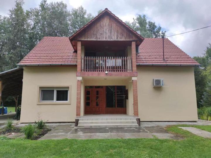 Apartmán Maci Vendeghaz Bekescsaba Exteriér fotografie