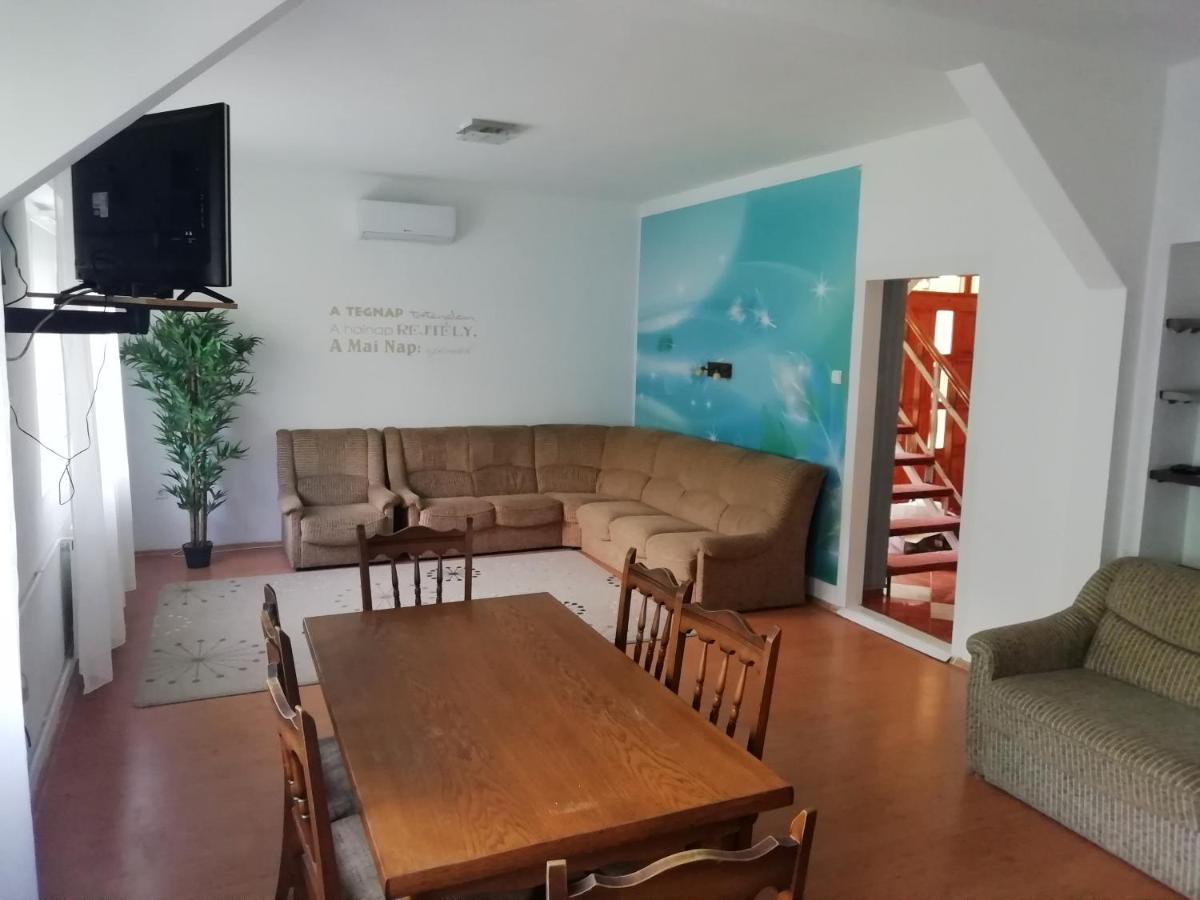 Apartmán Maci Vendeghaz Bekescsaba Exteriér fotografie